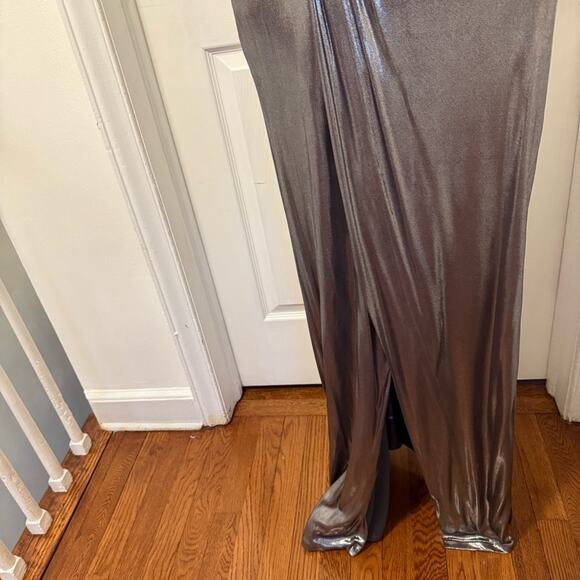 Halston Heritage Silver Twist Column Gown - Picture 10 of 11